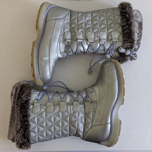Lands' End Snowflake Insulated Winter Boots Size 2 Youth Silver 487526 - Picture 3 of 8